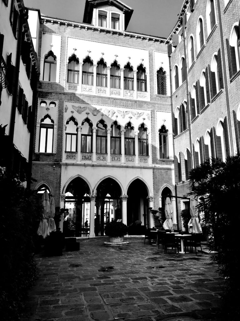 palazzi di luce ed ombre